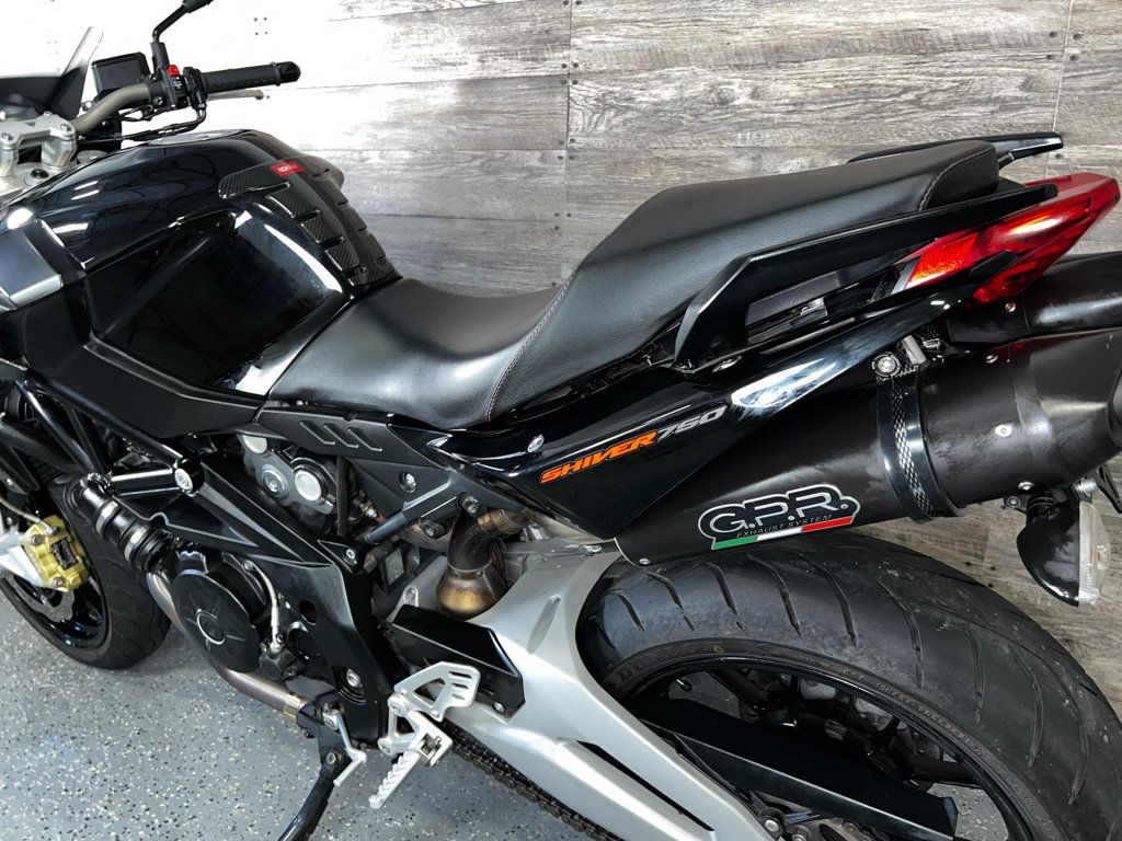 2015 Aprilia Shiver 750 SUPER CLEAN! - 22780966 - 13