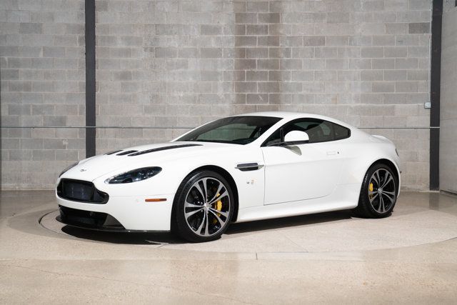 2015 Aston Martin V12 Vantage S Coupe's photo