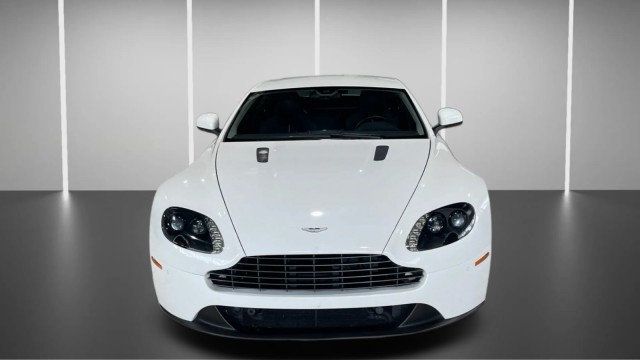 2015 Aston Martin V8 Vantage 2dr Coupe GT - 23007370 - 1
