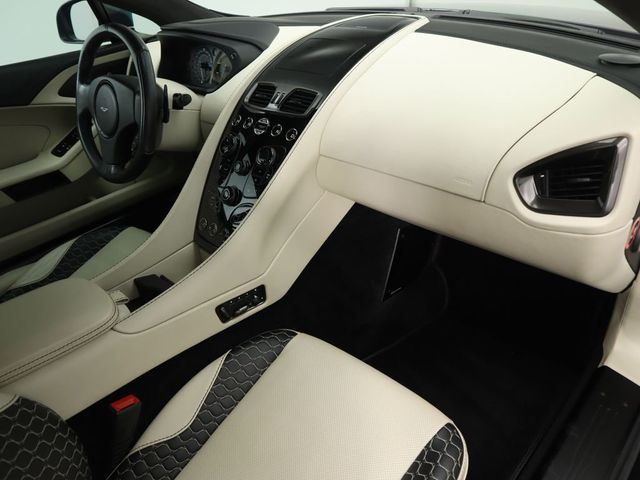 2015 Aston Martin Vanquish 2dr Coupe - 22944423 - 17