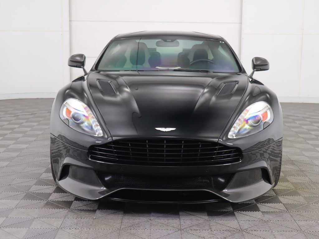 2015 Aston Martin Vanquish VH3 photo 2