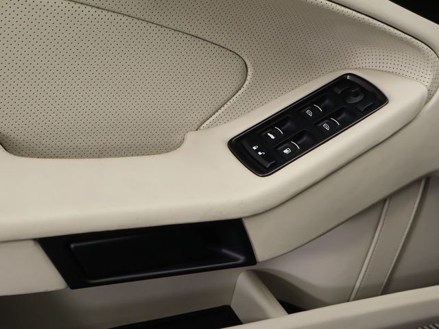 2015 Aston Martin Vanquish 2dr Coupe - 22944423 - 23