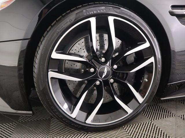2015 Aston Martin Vanquish 2dr Coupe - 22944423 - 28