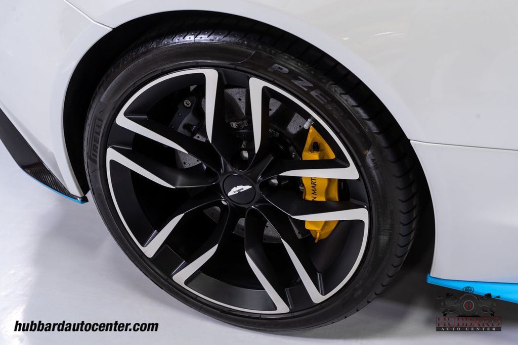 2015 Aston Martin Vanquish Carbon Side Strakes - One77 Full Leather Steering Wheel! - 21837274 - 37