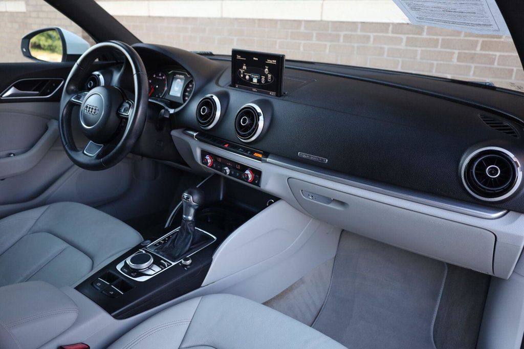 Audi A3 photo 29