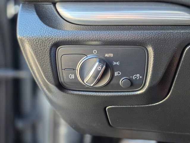 2015 Audi A3 4dr Sedan FWD 1.8T Premium - 22979322 - 34