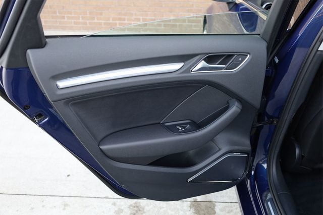 2015 Audi A3 4dr Sedan quattro 2.0T Prestige - 22928752 - 23