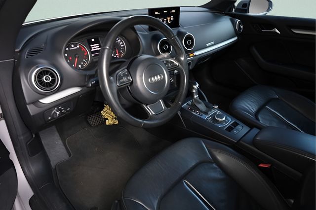 2015 AUDI A3 Cabriolet 2dr Cabriolet quattro 2.0T Premium - 22951656 - 19