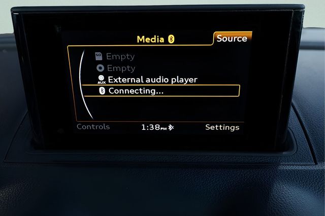 2015 AUDI A3 Cabriolet 2dr Cabriolet quattro 2.0T Premium - 22951656 - 24