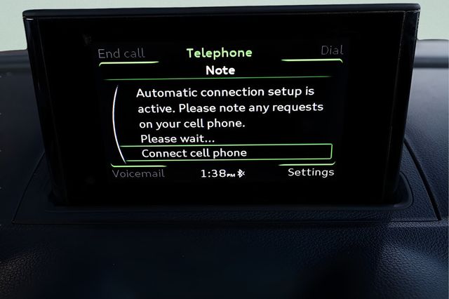 2015 AUDI A3 Cabriolet 2dr Cabriolet quattro 2.0T Premium - 22951656 - 25