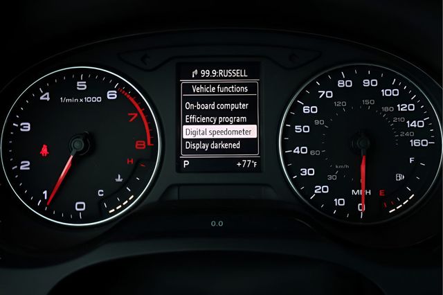 2015 AUDI A3 Cabriolet 2dr Cabriolet quattro 2.0T Premium - 22951656 - 35