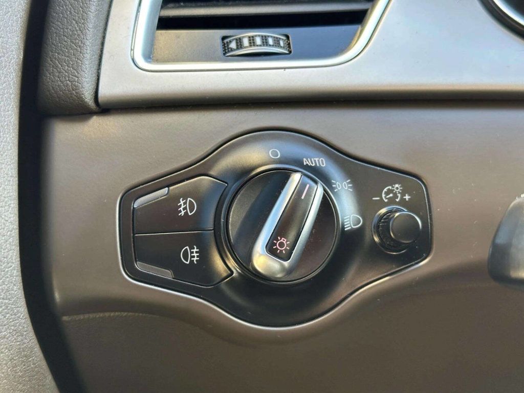 2015 Audi A4 4dr Sedan Automatic quattro 2.0T Premium - 22971679 - 27