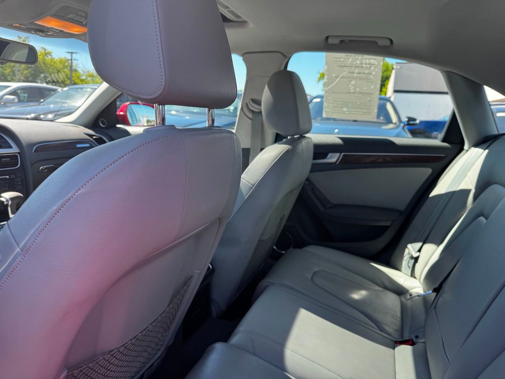 2015 Audi A4 4dr Sedan Automatic quattro 2.0T Premium Plus - 23039754 - 13