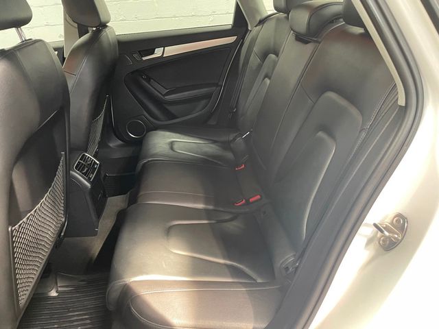 2015 Audi A4 4dr Sedan Automatic quattro 2.0T Prestige - 22870607 - 17