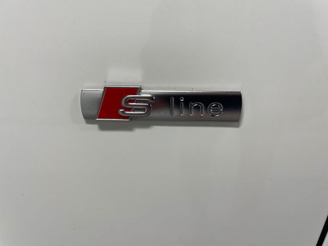 2015 Audi A4 4dr Sedan Automatic quattro 2.0T Prestige - 22870607 - 8