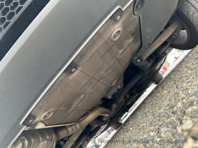 2015 Audi A4 4dr Sedan Manual quattro 2.0T Premium Plus - 22958749 - 17