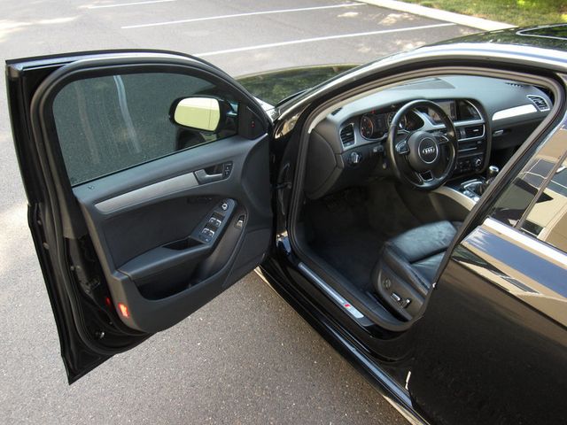 2015 Audi A4 4dr Sedan Manual quattro 2.0T Premium Plus - 23049257 - 15