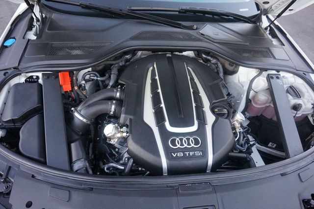 2015 Audi A8 L 4.0T, AWD, MOON ROOF, LEATHER SEATS, NAVIGATION - 22943428 - 9