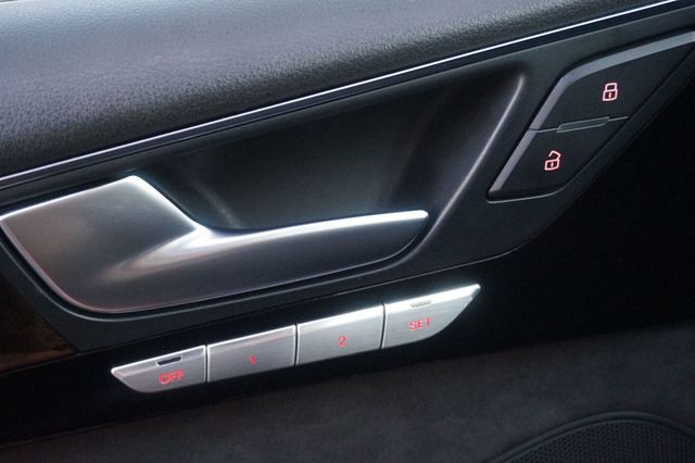 2015 Audi A8 L 4.0T, AWD, MOON ROOF, LEATHER SEATS, NAVIGATION - 22943428 - 24