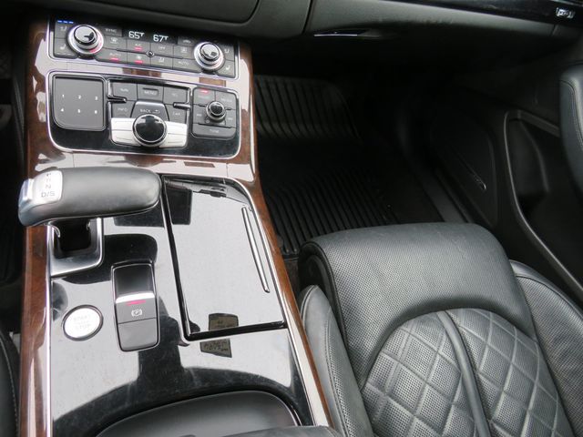 2015 Audi A8 L 4dr Sedan 3.0T (Clear title) - 23046542 - 13