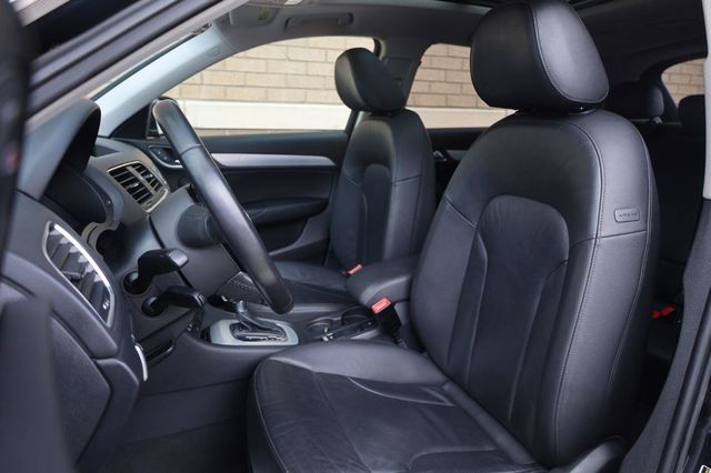 2015 Audi Q3 2.0T Prestige - 23055206 - 14