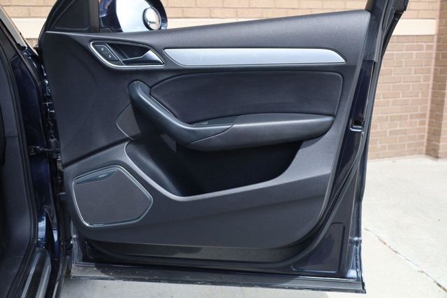 2015 Audi Q3 2.0T Prestige - 23055206 - 21