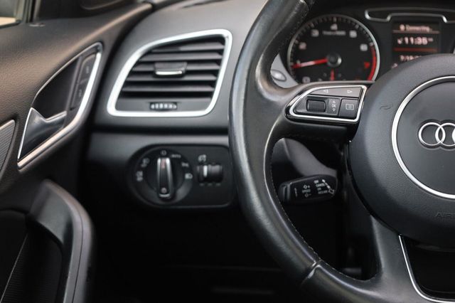 2015 Audi Q3 2.0T Prestige - 23055206 - 25