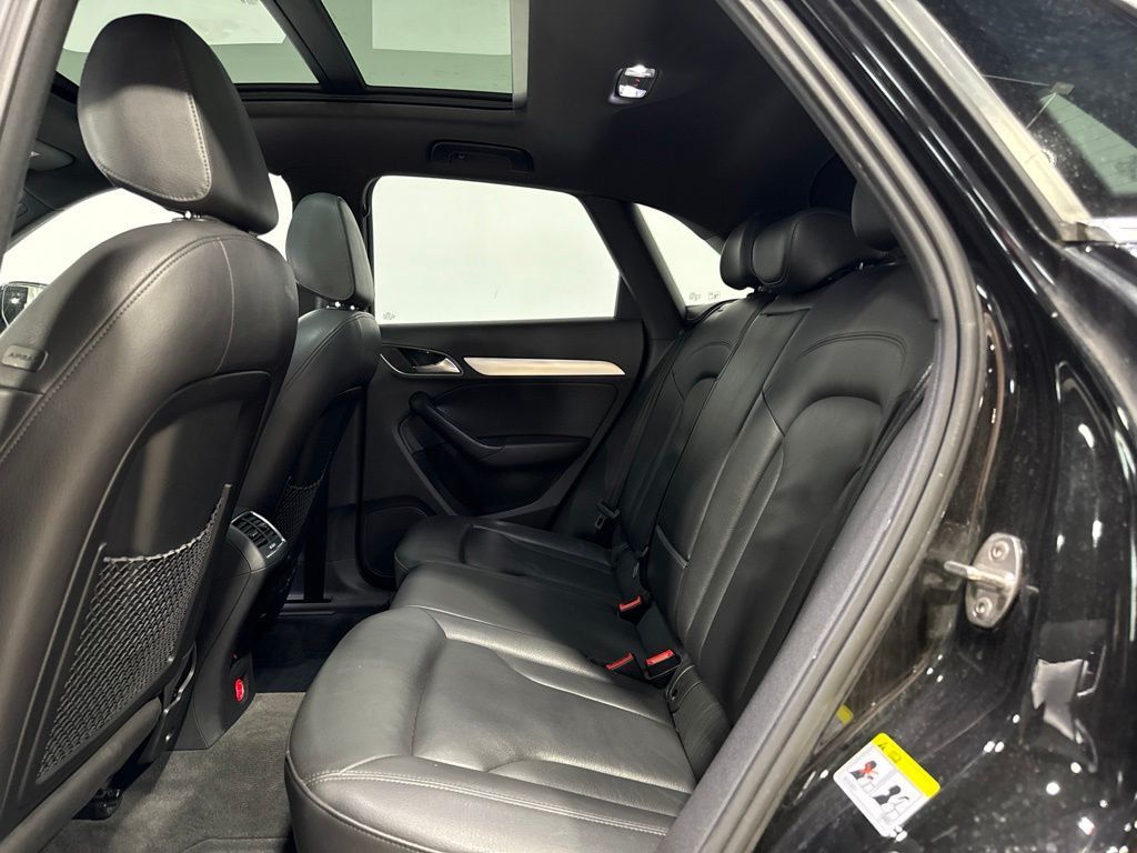 2015 Audi Q3 quattro 4dr 2.0T Premium Plus - 23057952 - 24
