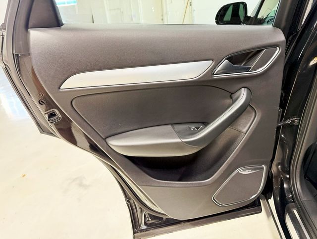 2015 Audi Q3 quattro 4dr 2.0T Prestige - 22927896 - 36