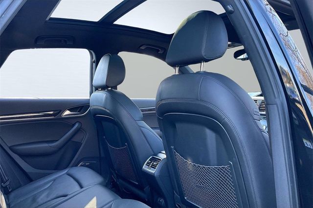 2015 Audi Q3 quattro 4dr 2.0T Prestige - 22967663 - 14