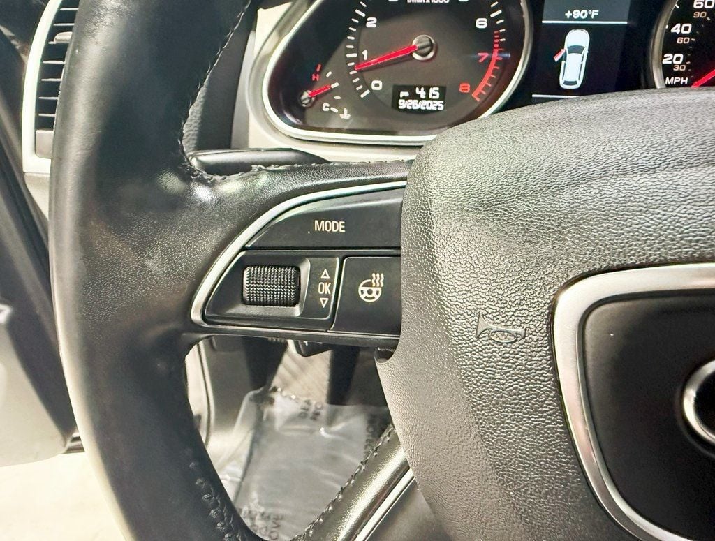 2015 Audi Q7 3.0T Premium Plus photo 11