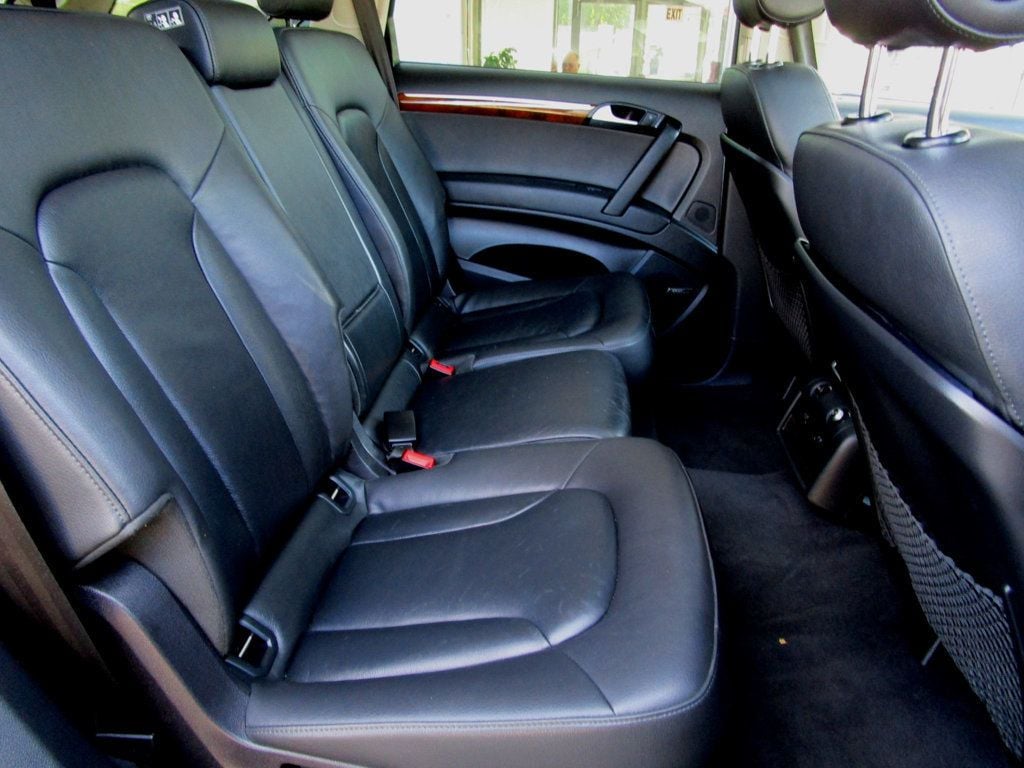 2015 Audi Q7 3.0T Premium Plus photo 11