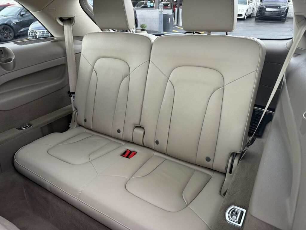 2015 Audi Q7 quattro 4dr 3.0T Premium Plus - 23082243 - 17