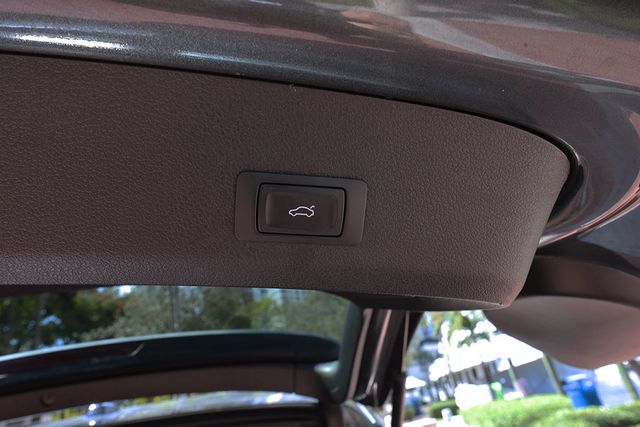 2015 Audi Q7 quattro 4dr 3.0T S line Prestige - 22990889 - 36