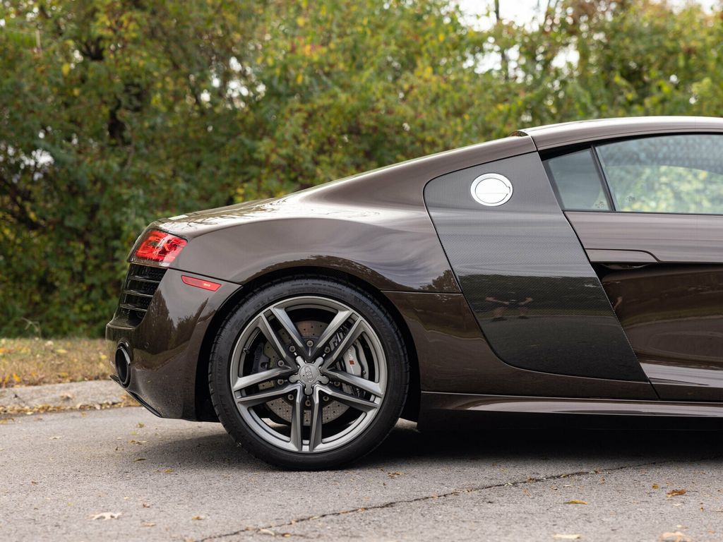 2015 Audi R8 1 of 1 Car, Last Year Gated Manual V10, Teak Brown Metallic - 22914049 - 9