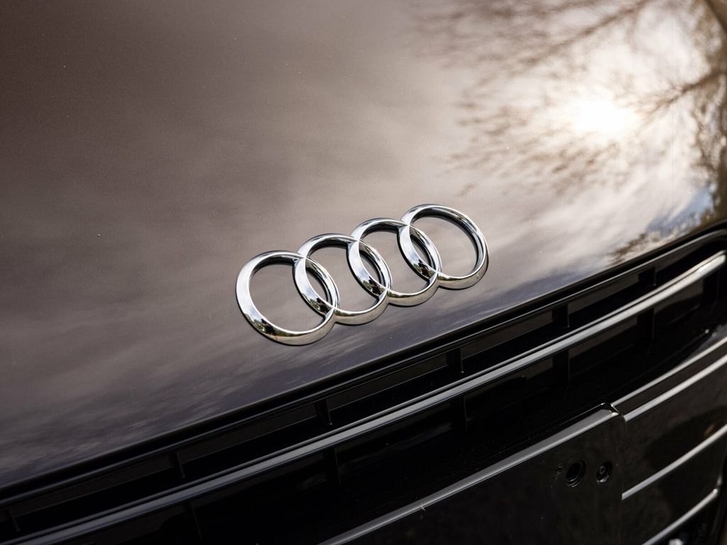 2015 Audi R8 1 of 1 Car, Last Year Gated Manual V10, Teak Brown Metallic - 22914049 - 19