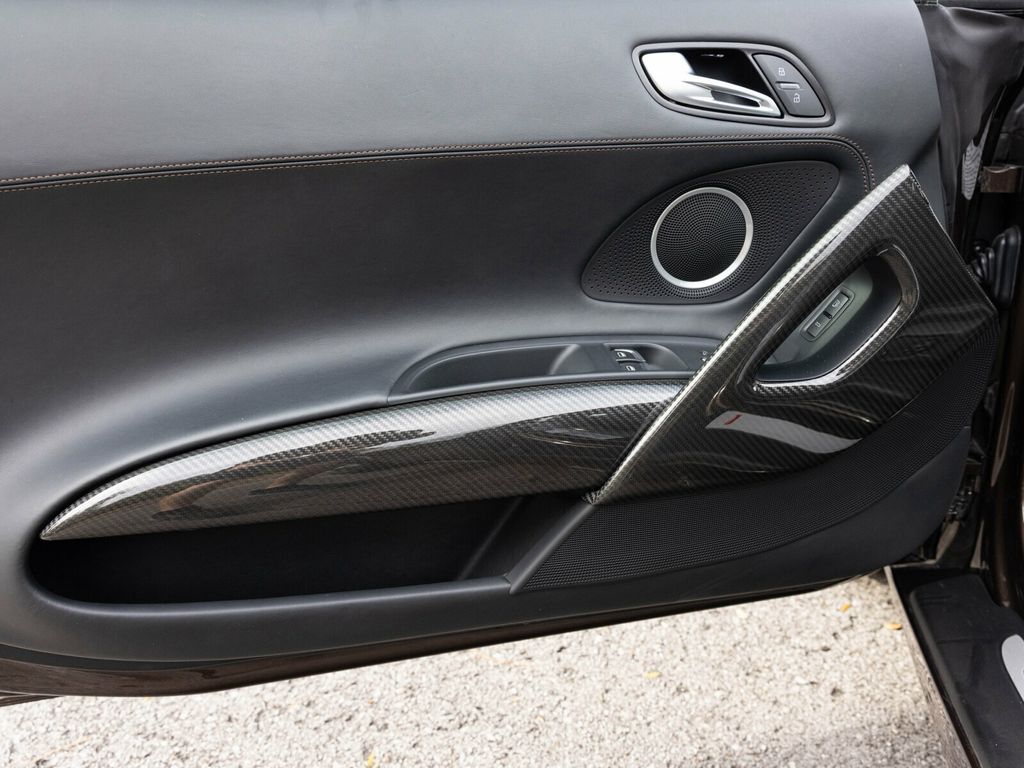 2015 Audi R8 1 of 1 Car, Last Year Gated Manual V10, Teak Brown Metallic - 22914049 - 26