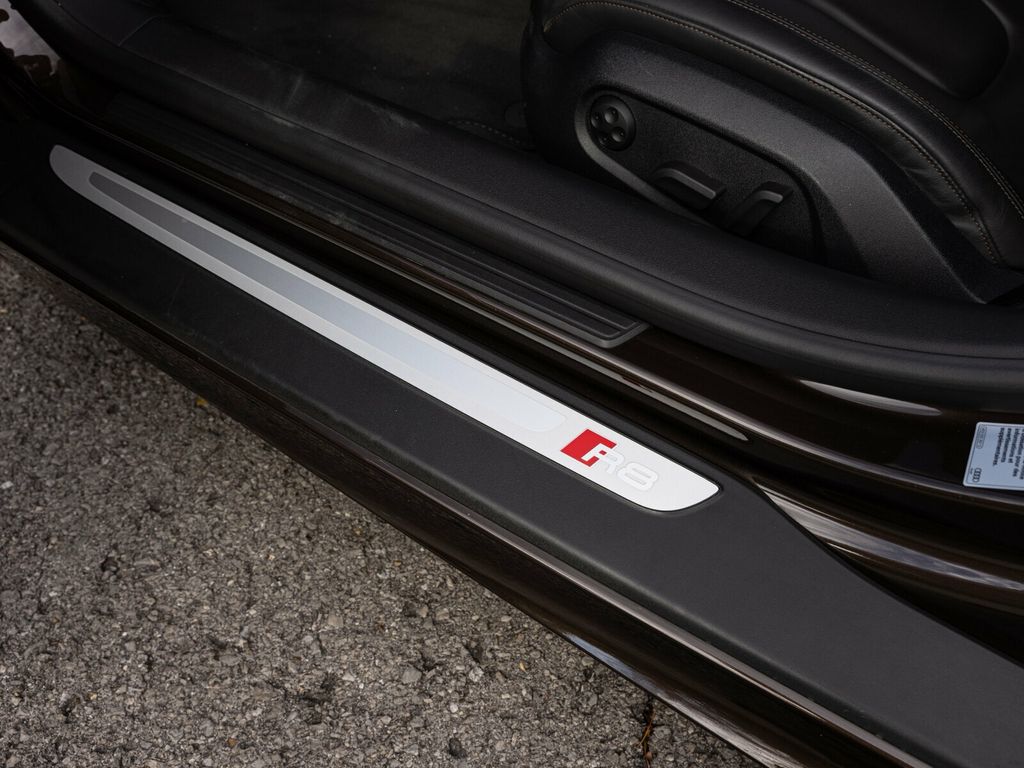 2015 Audi R8 1 of 1 Car, Last Year Gated Manual V10, Teak Brown Metallic - 22914049 - 32