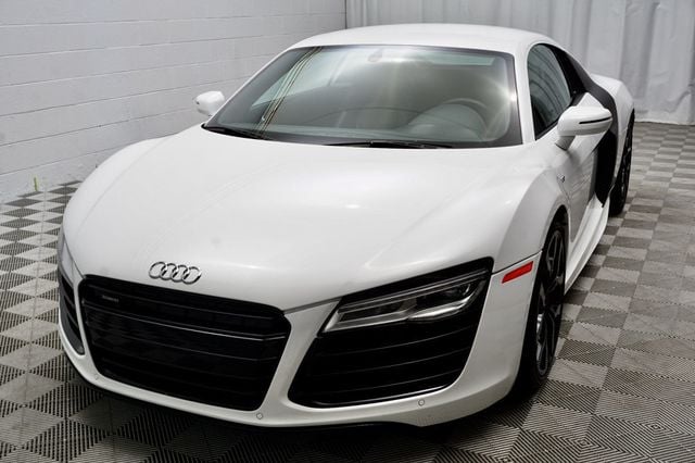 2015 Audi R8 2dr Coupe Automatic quattro V10 - 22534374 - 20