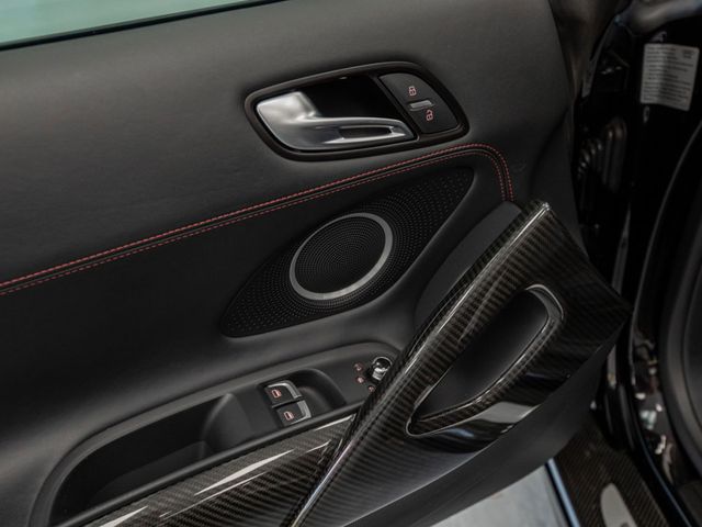 2015 Audi R8 2dr Coupe Automatic quattro V10 plus - 22963264 - 32