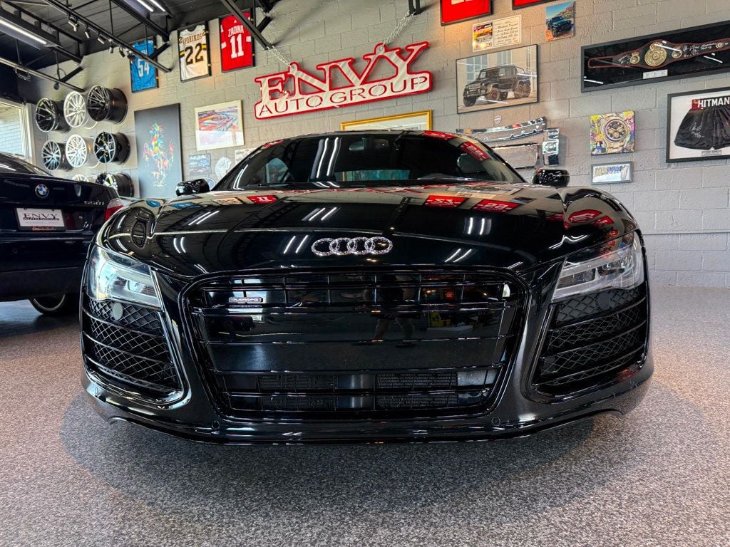 2015 Audi R8 Coupe Quattro V10 Plus photo 19