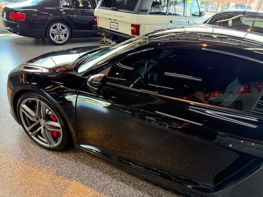 2015 Audi R8 Coupe Quattro V10 Plus photo 30