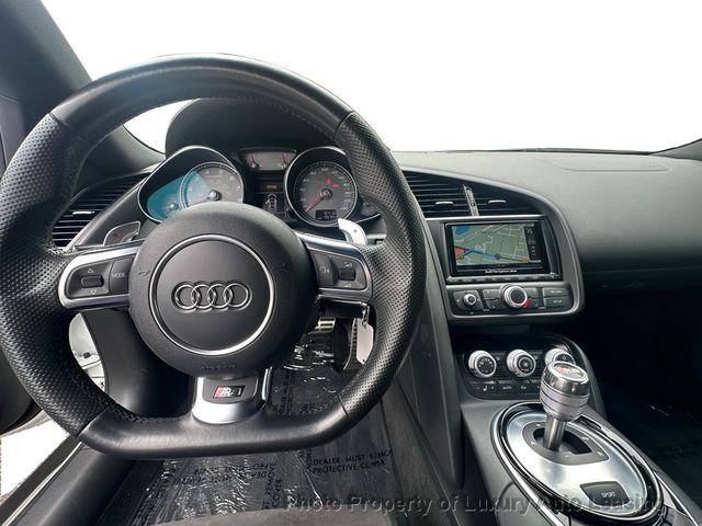 2015 Audi R8 2dr Coupe Automatic quattro V8 - 23026910 - 14