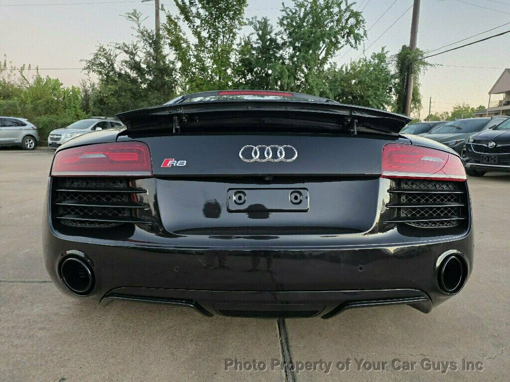 2015 Audi R8 2dr Coupe Automatic quattro V8 - 23095327 - 16