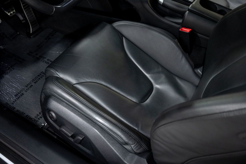 2015 Audi R8 2dr Coupe Manual quattro V10 - 22936811 - 15