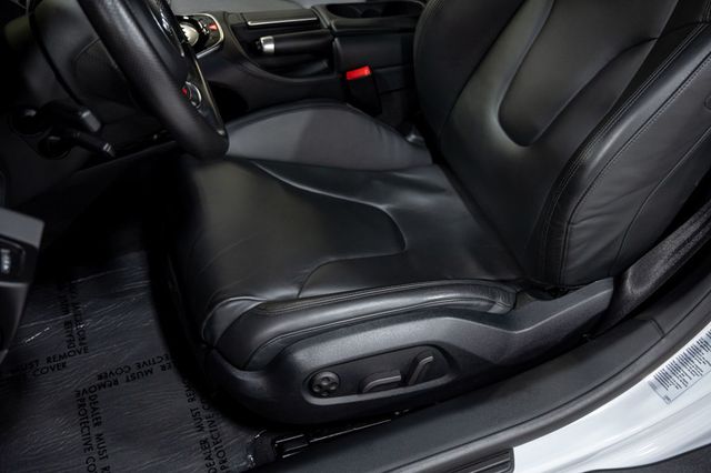 2015 Audi R8 2dr Coupe Manual quattro V10 - 22936811 - 17