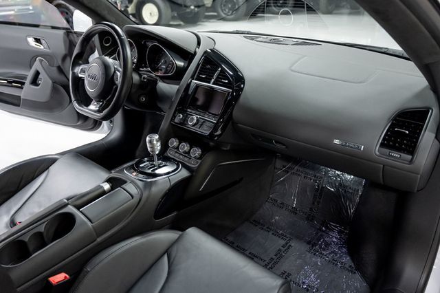 2015 Audi R8 2dr Coupe Manual quattro V10 - 22936811 - 23