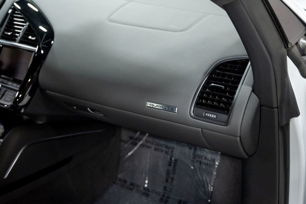 2015 Audi R8 2dr Coupe Manual quattro V10 - 22936811 - 24