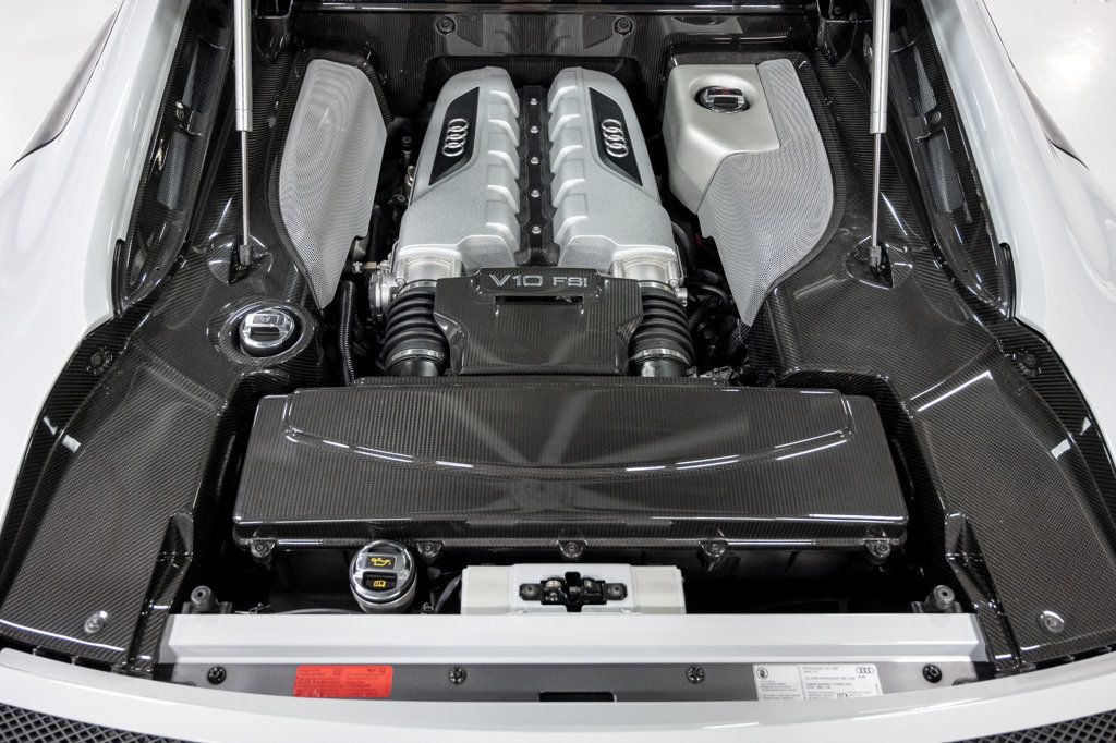 2015 Audi R8 2dr Coupe Manual quattro V10 - 22936811 - 25