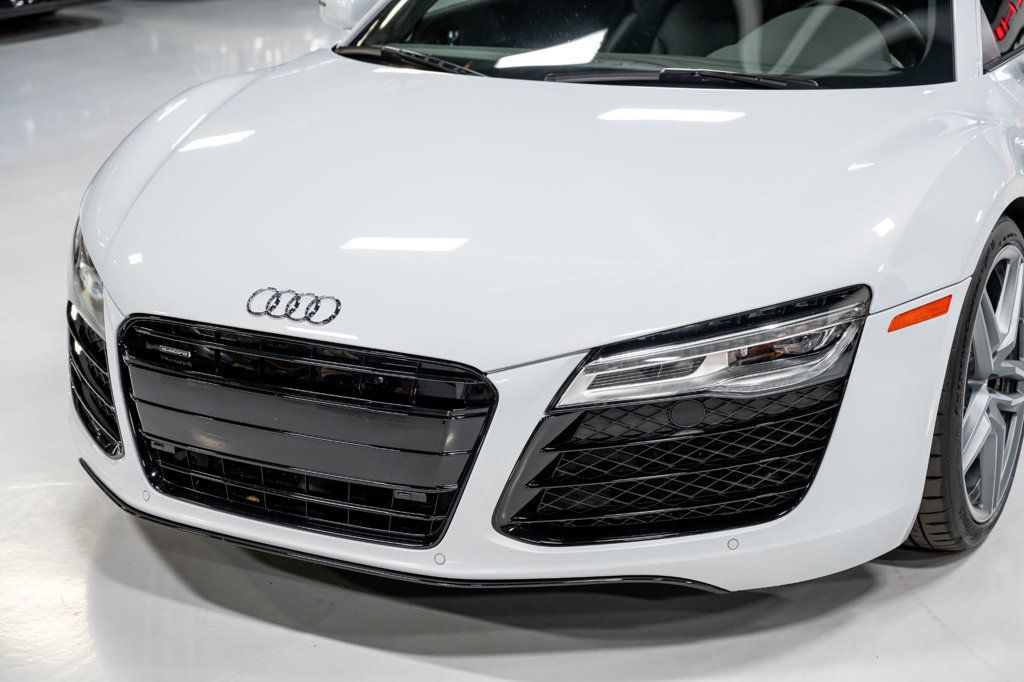 2015 Audi R8 2dr Coupe Manual quattro V10 - 22936811 - 26